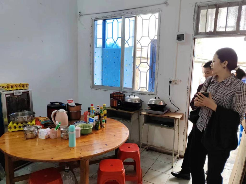 66a6cf789661e9b9e963a051c0718a2